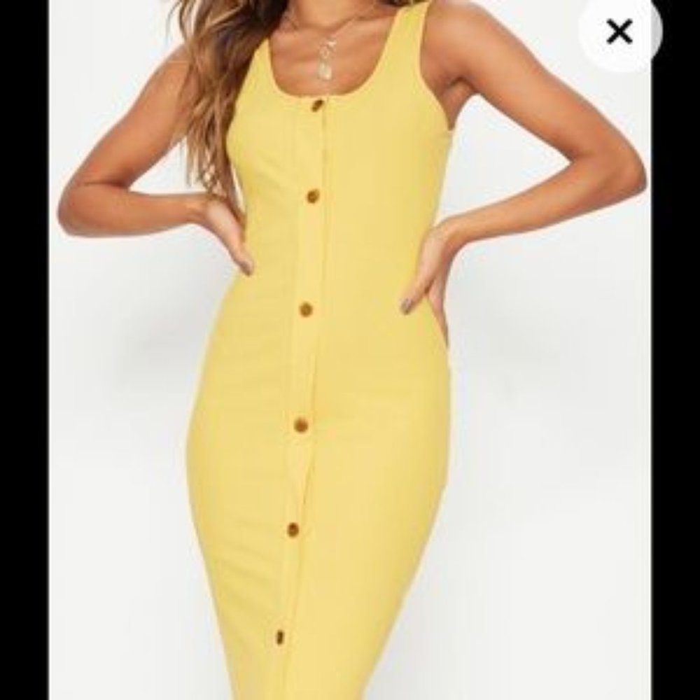 NWOT Pretty Little Thing Maxi Dress